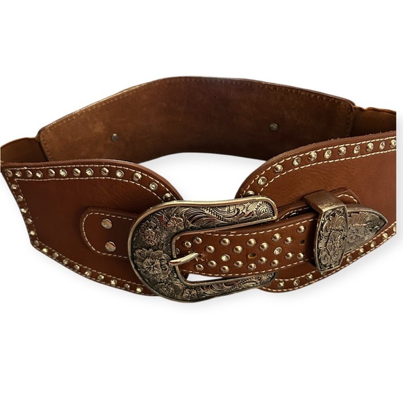 Montana West double buckle Brown Leather Belt with Silver Buckle - Picture 2 of 13
